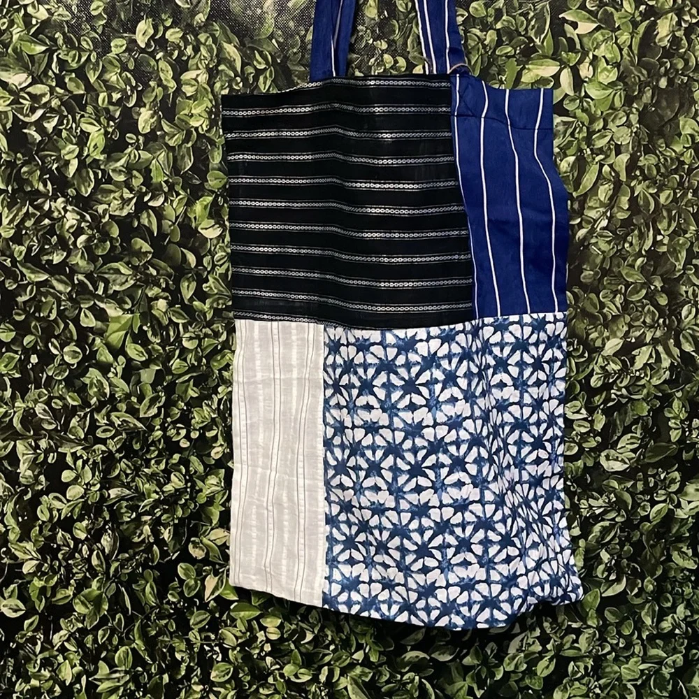 Light weight boho bag great for summer and vacation. - Picture 2 of 7